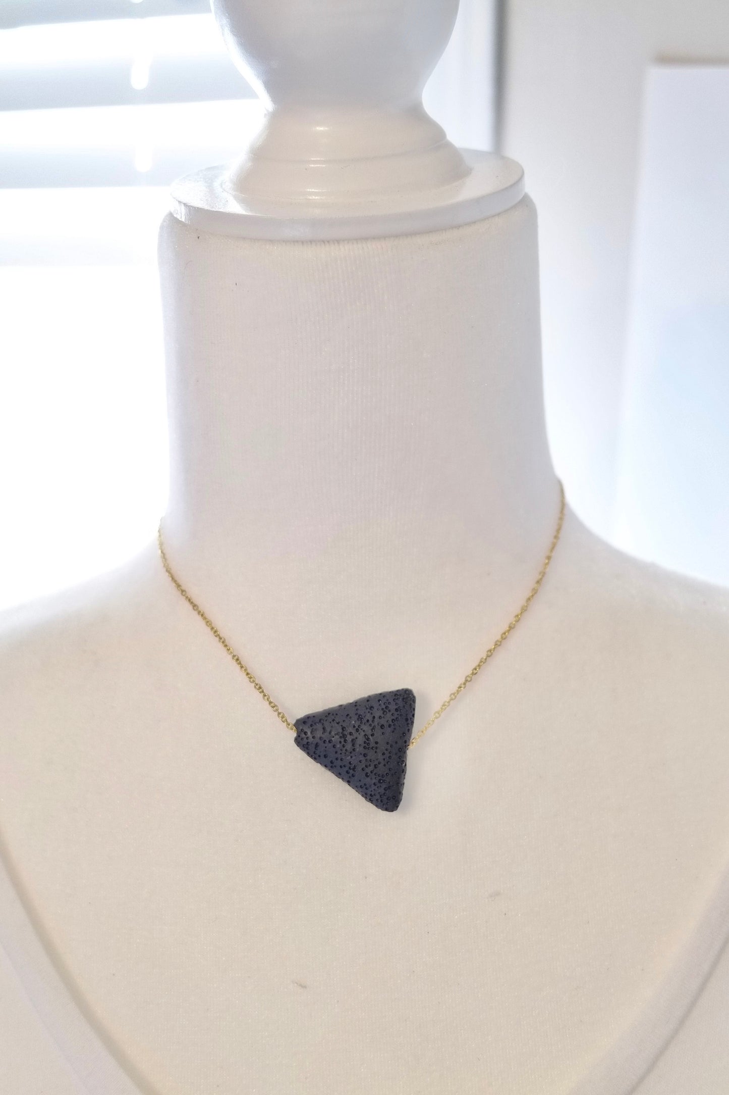 Lava Essence - Tracey Necklace in Black