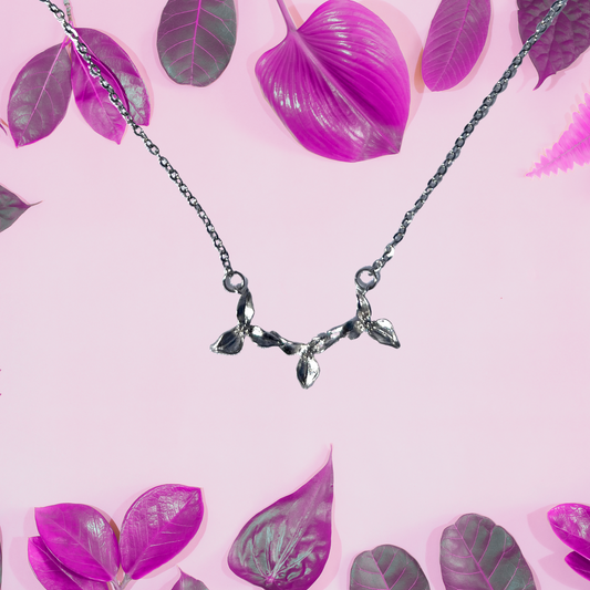 Garden Glam - Flower Trio Necklace